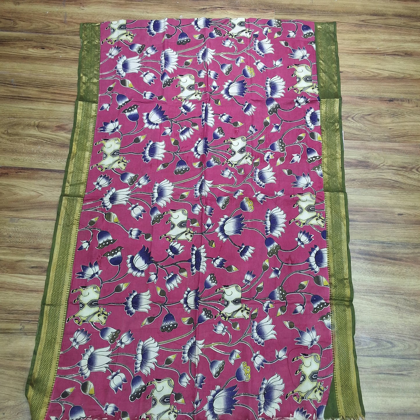 RS0013-MANGALAGIRI COTTON FLORAL PRINT DUPATTAS