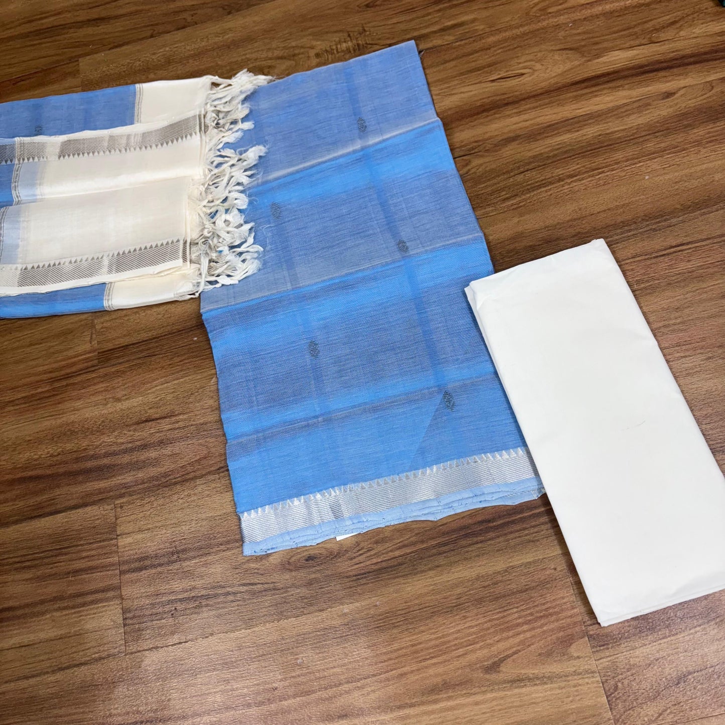 Rs0037- Mangalagiri pattu buta dress materials