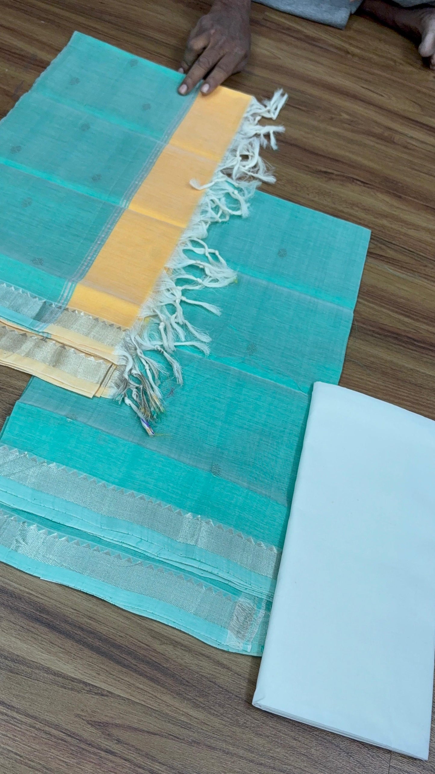 Mangalagiri pattu buta dress materials Rs0037-8