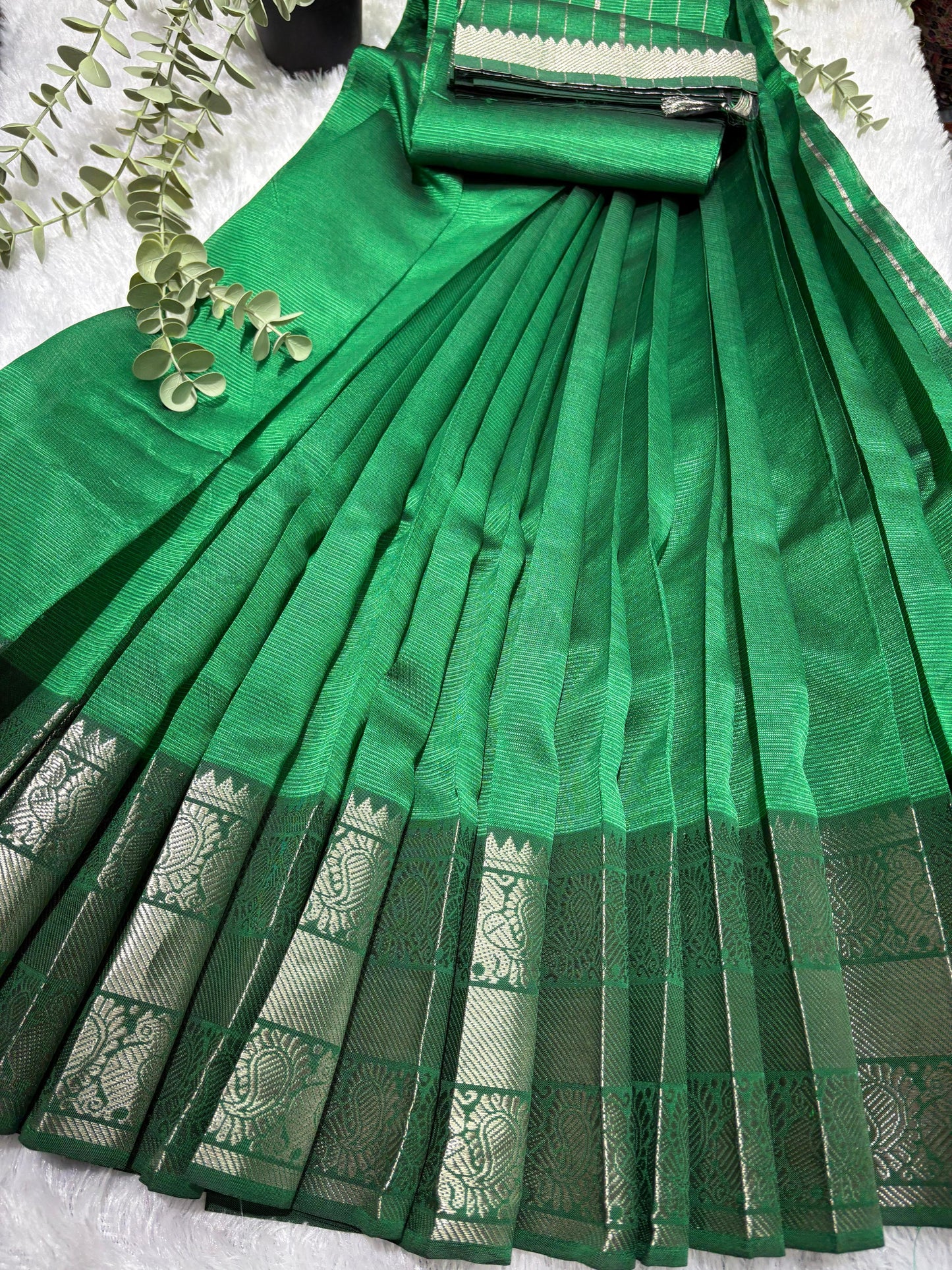 Rs0076-1 Mangalagiri pattu sarees gap border