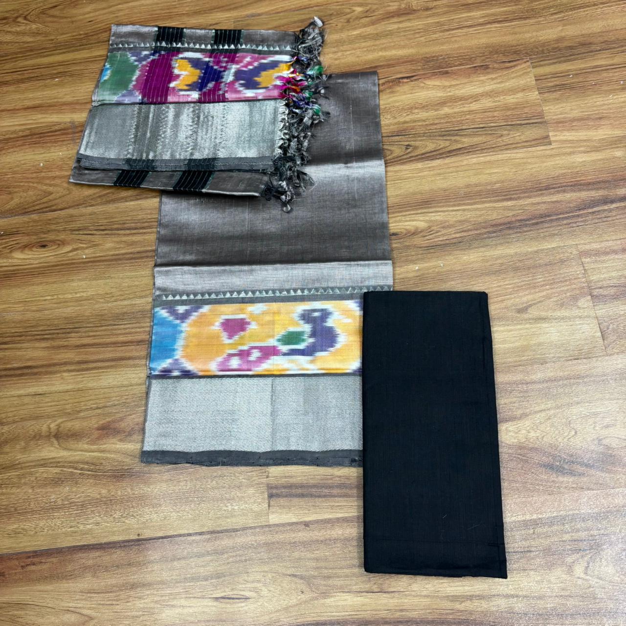 RS0033-2  Mangalagiri Pattu Pochampalli Design Dress Materials